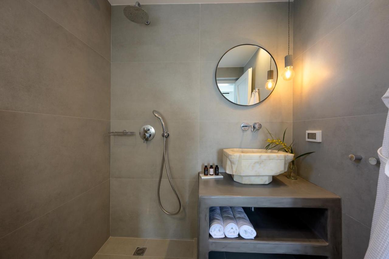 Oia Kissiri - Private Pool Villas エクステリア 写真